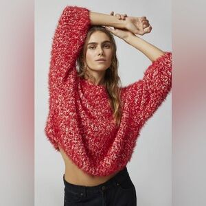 URBAN OUTFITTERS Relaxed Drop Shoulder Cozy Fuzzy Sweater EUC Size Medium